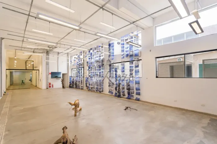 Prédio Comercial - Vila Olímpia - 1.100m².
