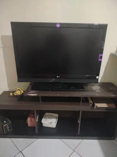 Vendo tv 42 polegadas não e smart