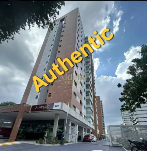 Alugo excelente Apartamento no Authentic, 3 suites. Mobiliado. 3 vagas soltas. Av. Recife