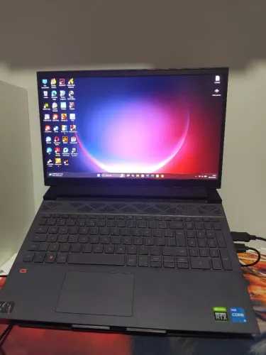 Dell G15 