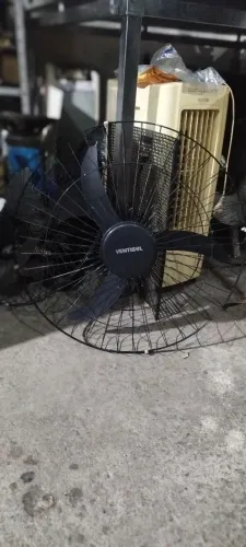 ventilador de parede ventisol 220v semi novo 
