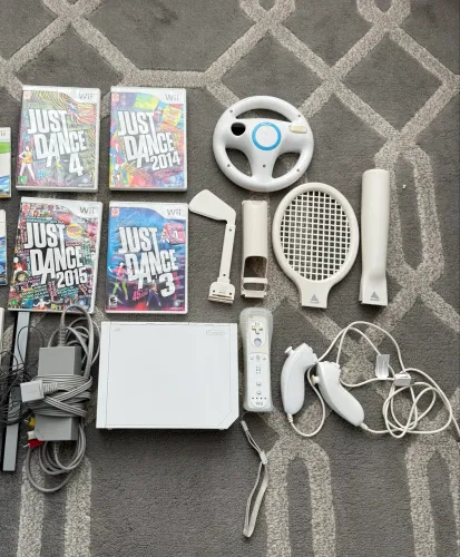 Nintendo Wii Original com jogos e acessórios