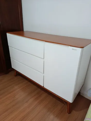 Cômoda de Bebê com 1 Porta e 3 Gavetas Albi Branco Soft Eco Wood Matic