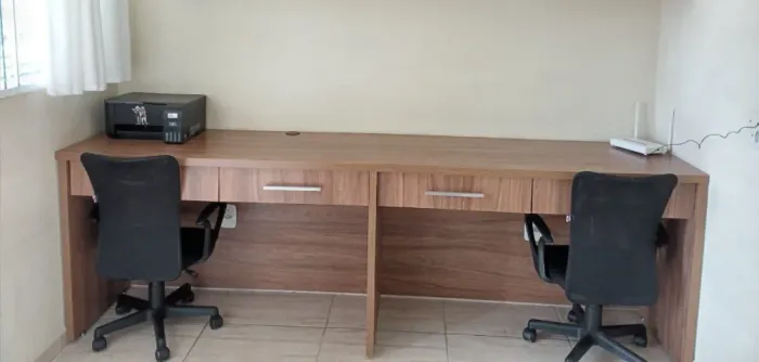 Mesa de Escritório dupla Perfeita para Home Office