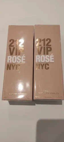 212 rose Carolina herrera