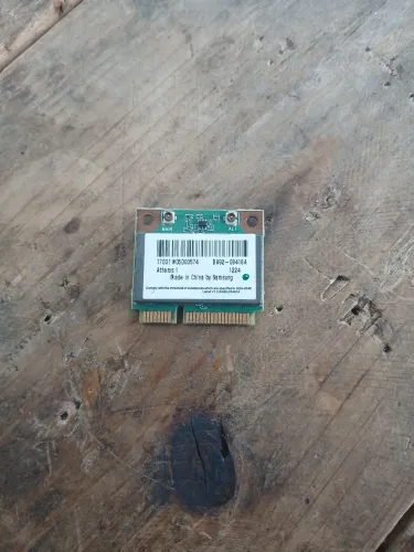 Placa de rede wireless Wi-Fi/Bluetooth para notebook.