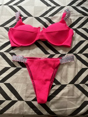Biquíni Rosa NOVO