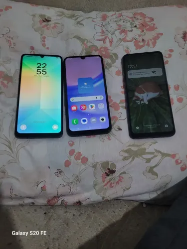 Vendo três celulares , galaxy A06,Galaxy A15 ,Redimir 12c