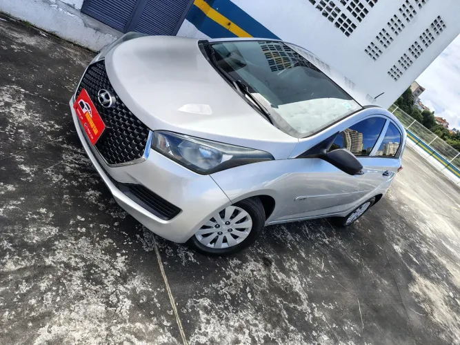 Hyundai HB20 Unique 1.0 Flex 12V Mec. 2019