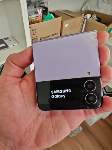 Zflip 4 pra retirar peças