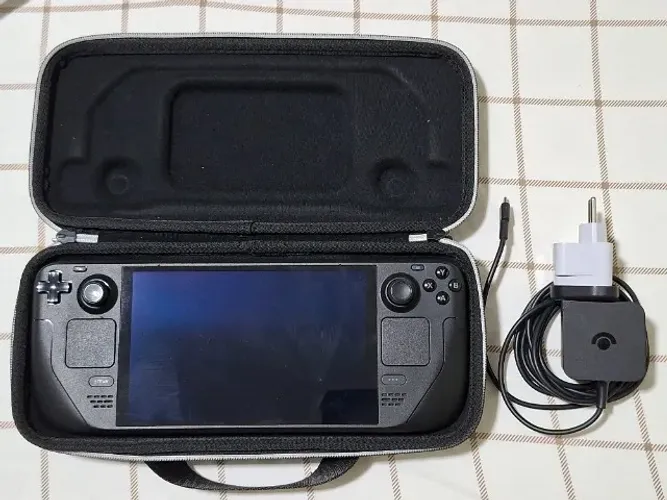 Steam Deck OLED 1TB + cartão SD 256GB