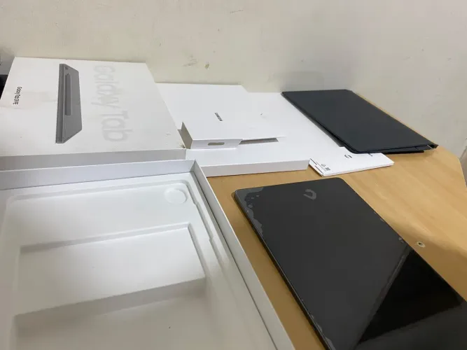 Galaxy Tab S9 Fe+ Wi-fi 128 gb 12,4 Cinza