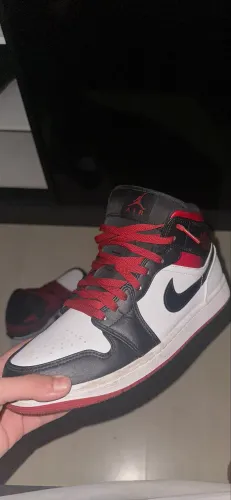 - Air Jordan 1 Mid Masculino Chicago OG TAM BR 40 - USADO 3 VEZES 
