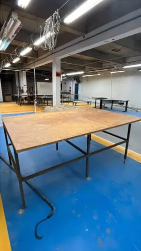 Mesa Para Trabalho - Com Regulagem de Altura - Mesa Grande