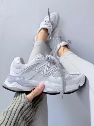 Tenis New balance 9060 Couro legítimo Cinza cinza off