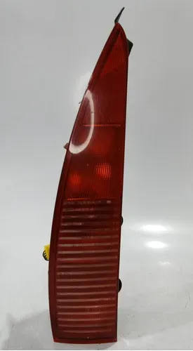 Lanterna Direita Citroen C5 Sw Perua 2003 2004 2005 Direito/passageiro Vermelho