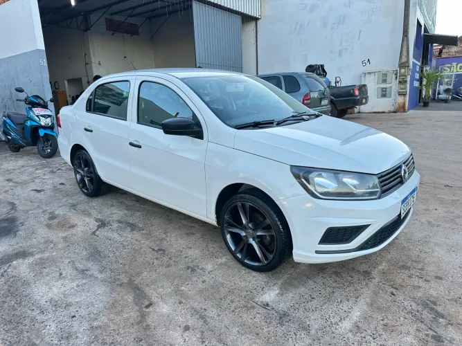 Volkswagen Voyage 1.0 Flex 12V 4P 2023