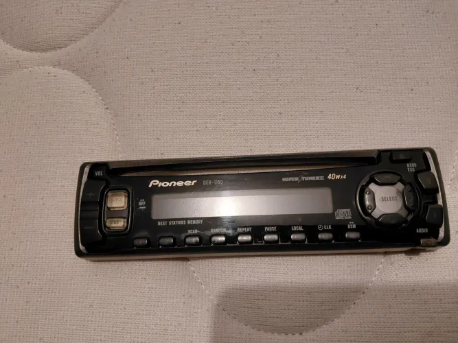 Radio cd Pionner DEH 1150 Super Tunner III