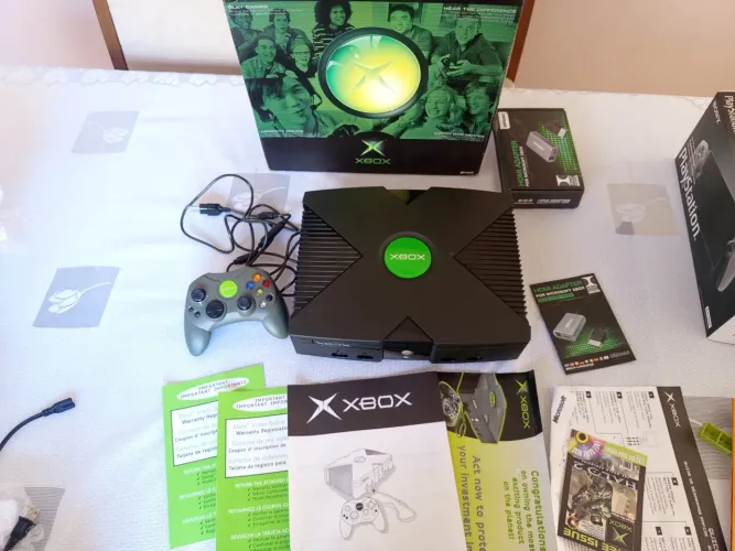 Xbox clássico item de coleção na caixa