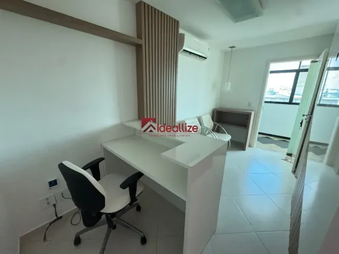 Centro comercial para venda com 68 metros quadrados em Centro - Guarapari - ES