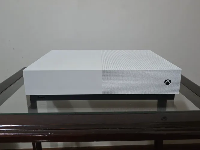 Xbox One S All Digital