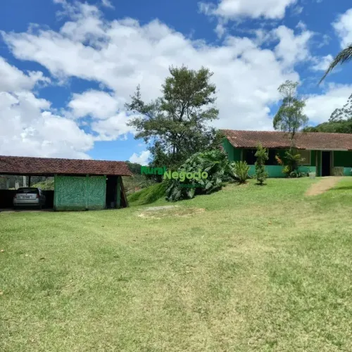 CHÁCARA FORMADA COM NASCENTE E LAGO NO PARAIBUNA EM CUNHA-SP
