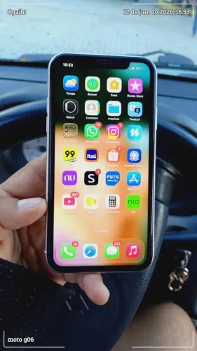 iPhone 11