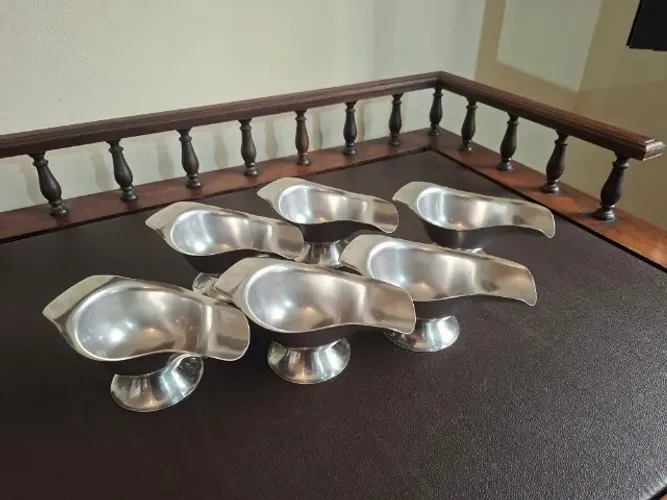 Conjunto de 6 molheiras Tramontina em aço inox para serviço de mesa
