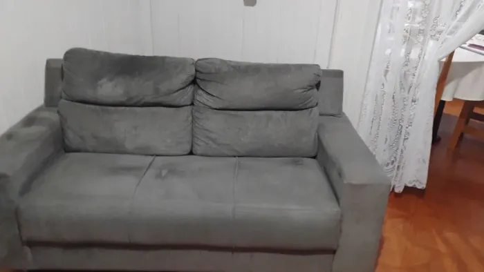 Vendo Sofá 2 lugares