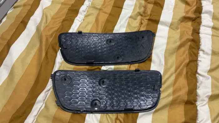 Moldura para pára-choque palio 