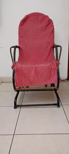 Cadeira de Balanço e de Descanso 4 molas reforça