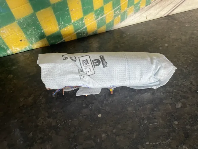 Airbag lateral banco lado esquerdo fiat fastback pulse 00522248010