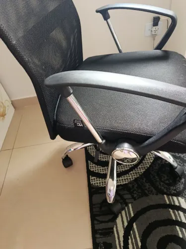 CADEIRA DE ESCRITÓRIO