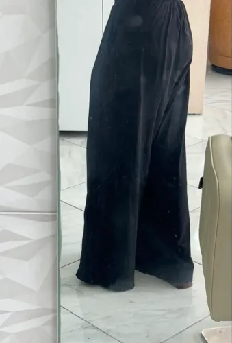 Calça Osklen modelo Amassada Nova