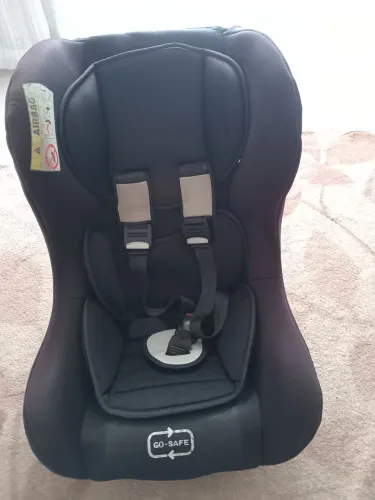 Cadeirinha para carro Go Safe Leone Nero higienizada