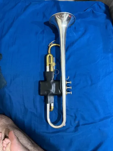 Trompete Yamaha 1335