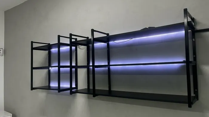Prateleira estilo industrial