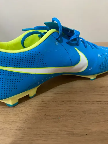 Chuteira Mercurial Victory Neymar Tamanho 41