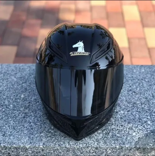 Capacete importado 