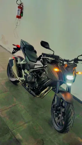 Hornet 500 