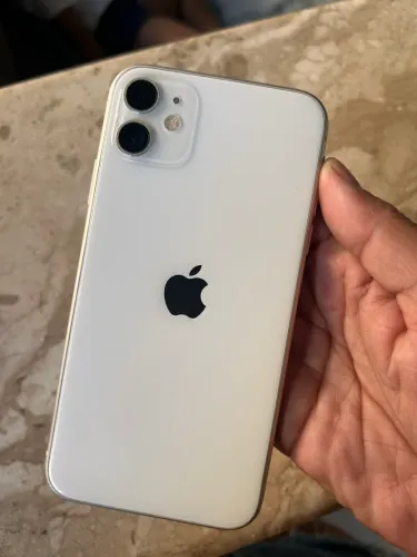 iPhone 11 64GB Branco | Não Liga | Ótimo Estado | Leia a Descrição