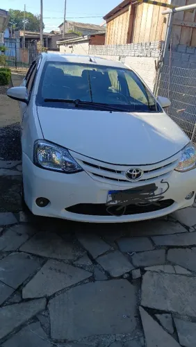 Toyota Etios XS Sedan 1.5 Flex 16V 4P Mec. 2016
