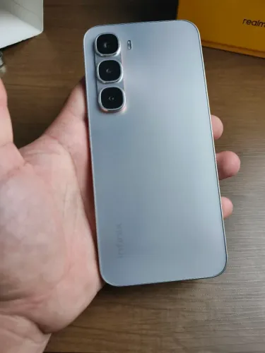 INFINIX HOT 60 PRO ZERADO NA CAIXA POUCO USO ÚNICO DONO