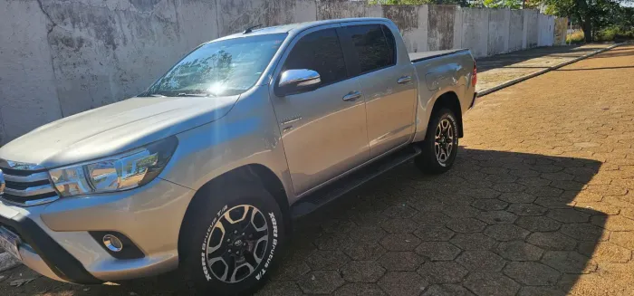 Toyota Hilux CD SR 4X2 2.7 16v/2.7 Flex Aut. 2017
