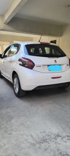 Peugeot 208 Allure 1.2 Flex 12V 5P Mec. 2017