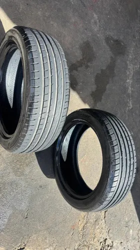 Pneus 205/50 R 17 