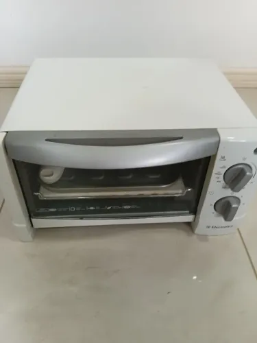 Forno elétrico Electrolux (9 litros)