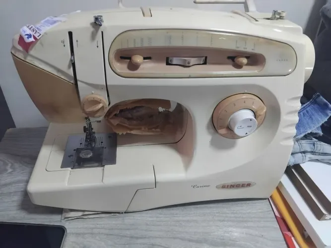 Máquina de custurar