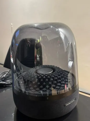 Caixa de Som Harman Kardon Aura Studio 4 Preta com Bluetooth 130W