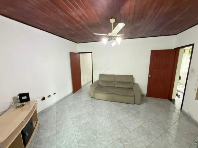 Casa com 02 dormitórios para locação, 130 m² na Vila Luzita - Santo André/SP